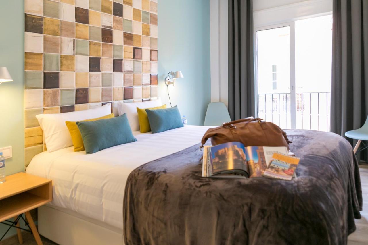 Montano II & Old Town By Ele Apartments Malaga Exterior photo